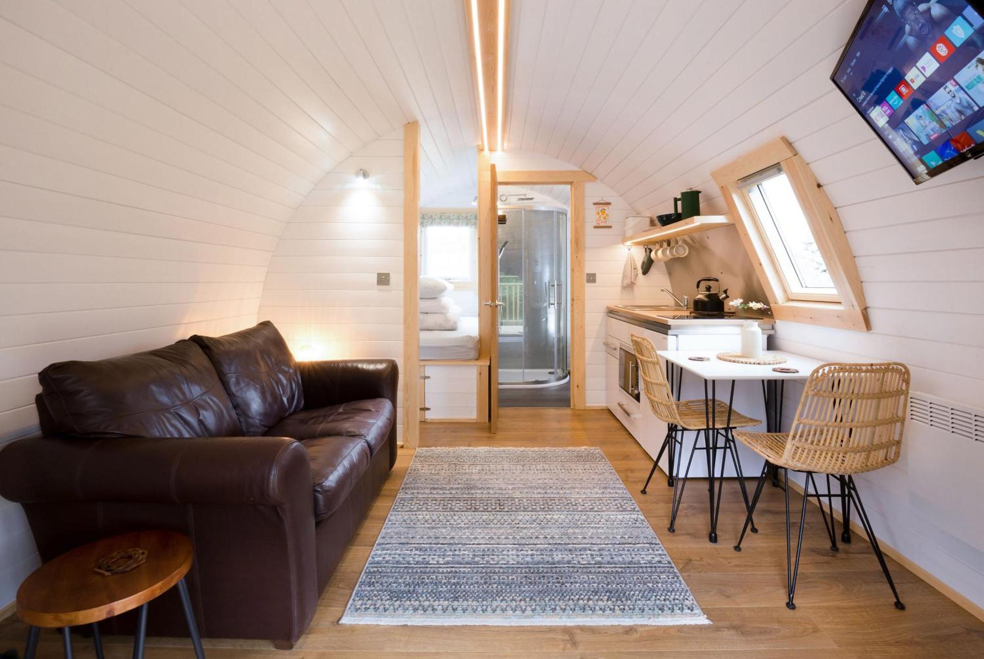 Вилла Spectacular Mountain View Ecopod Ньютонмор Экстерьер фото